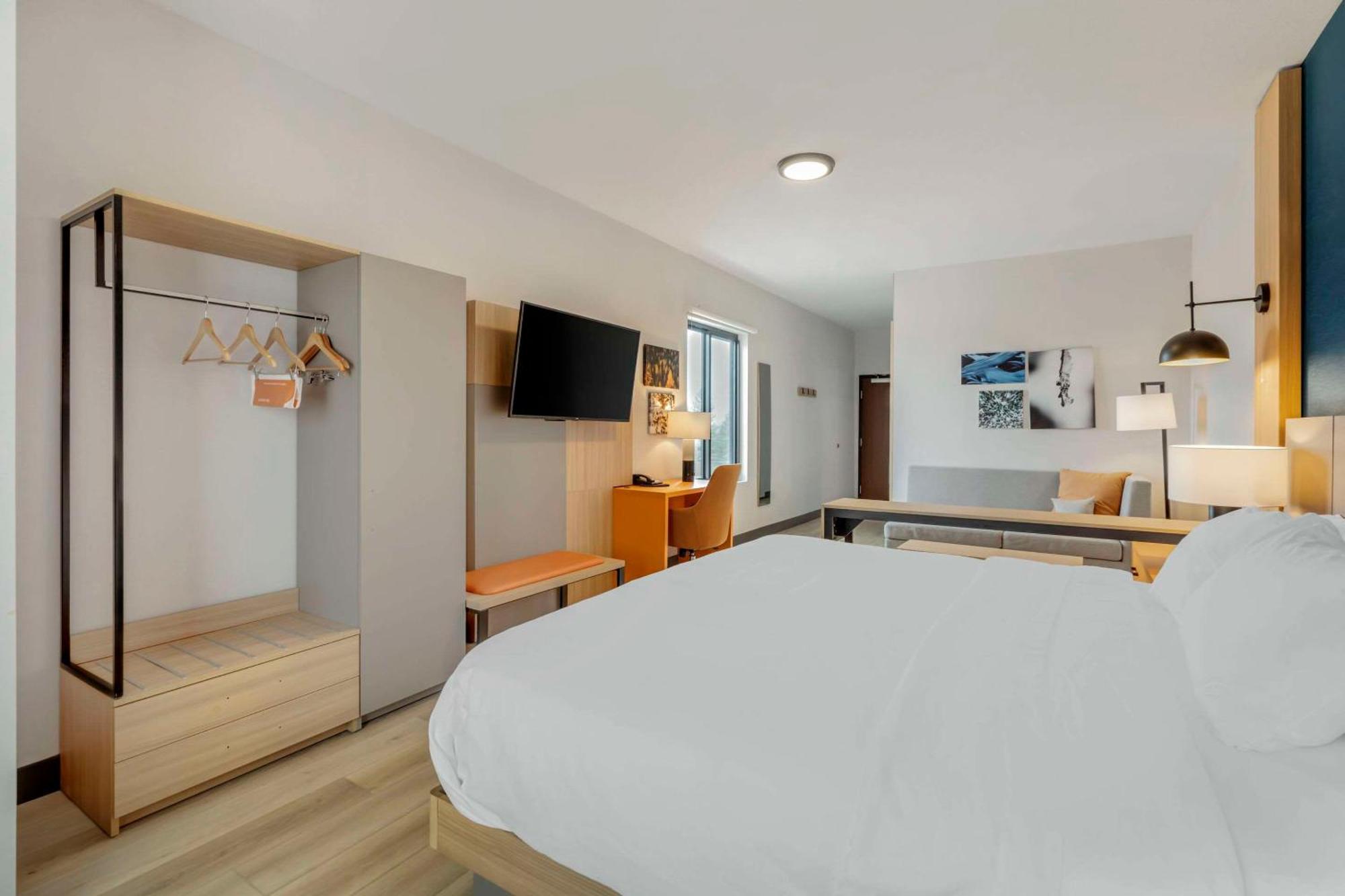 Comfort Suites Cheyenne Ngoại thất bức ảnh